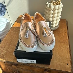 Women’s J/Slides NYC Atec Tassle in Rose Gold Size 9